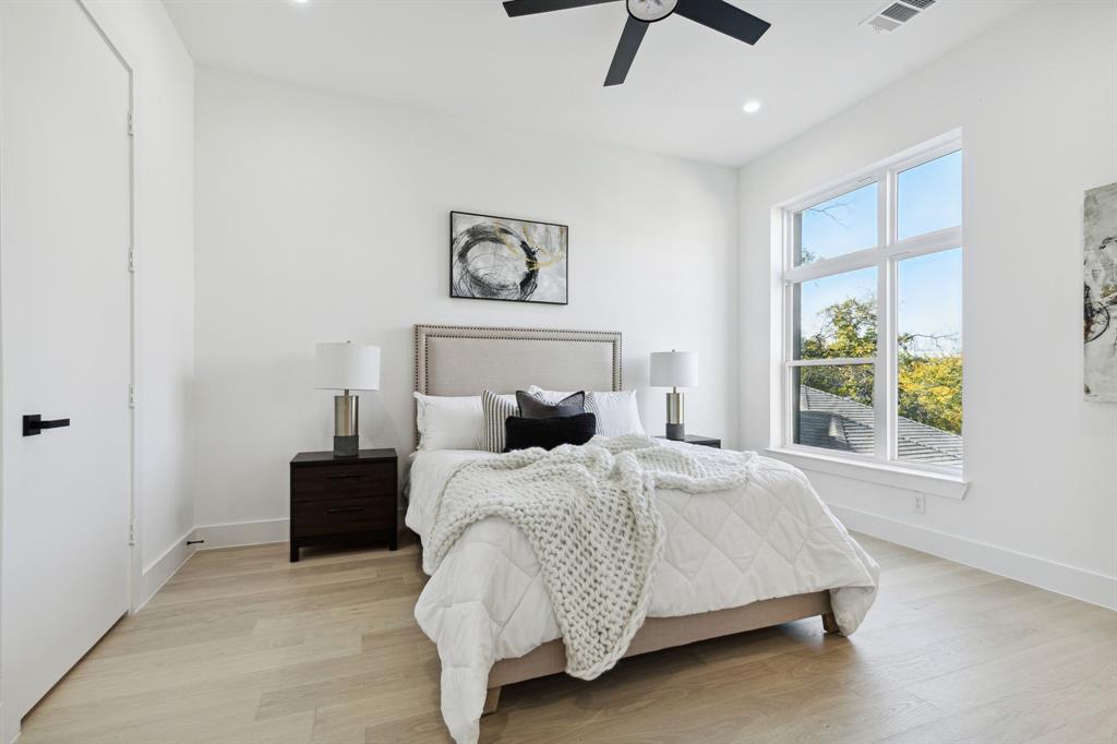 Dallas Land & Loan 02 - Residential Lease