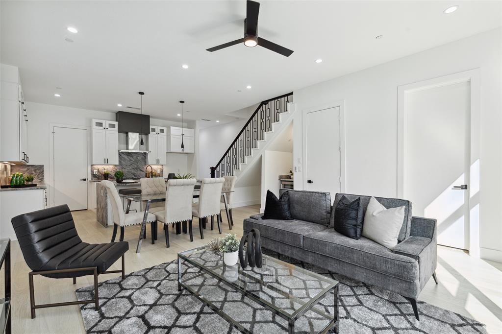 Dallas Land & Loan 02 - Residential Lease