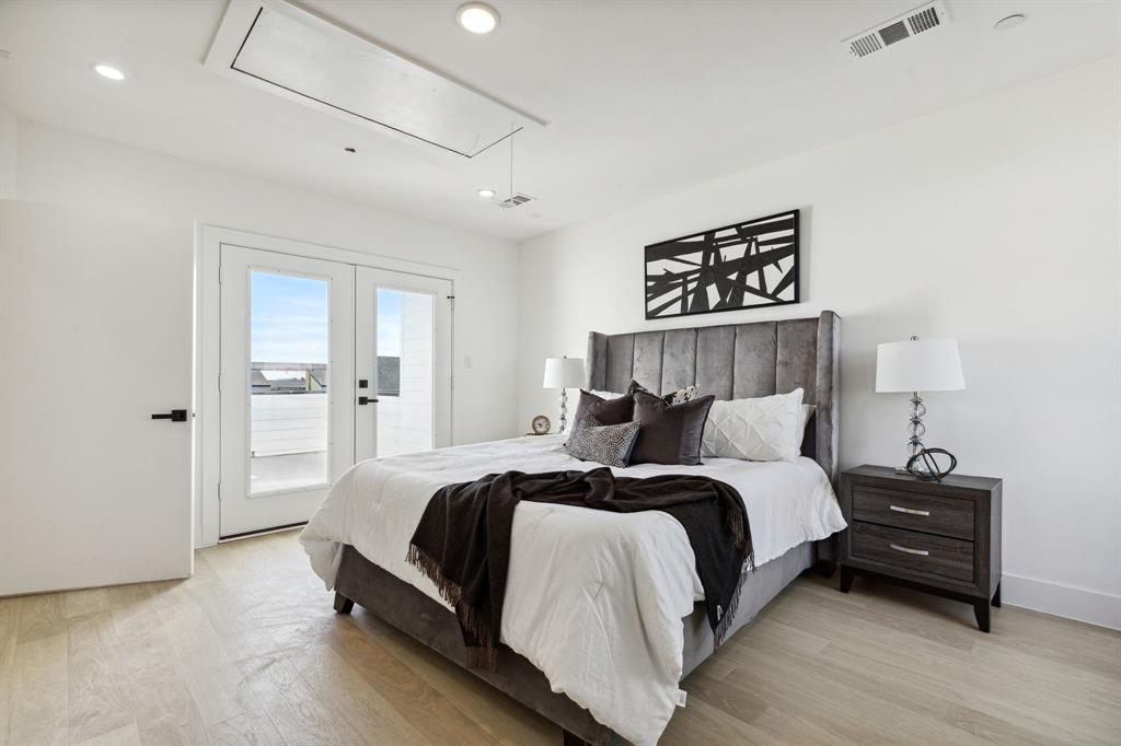 Dallas Land & Loan 02 - Residential Lease