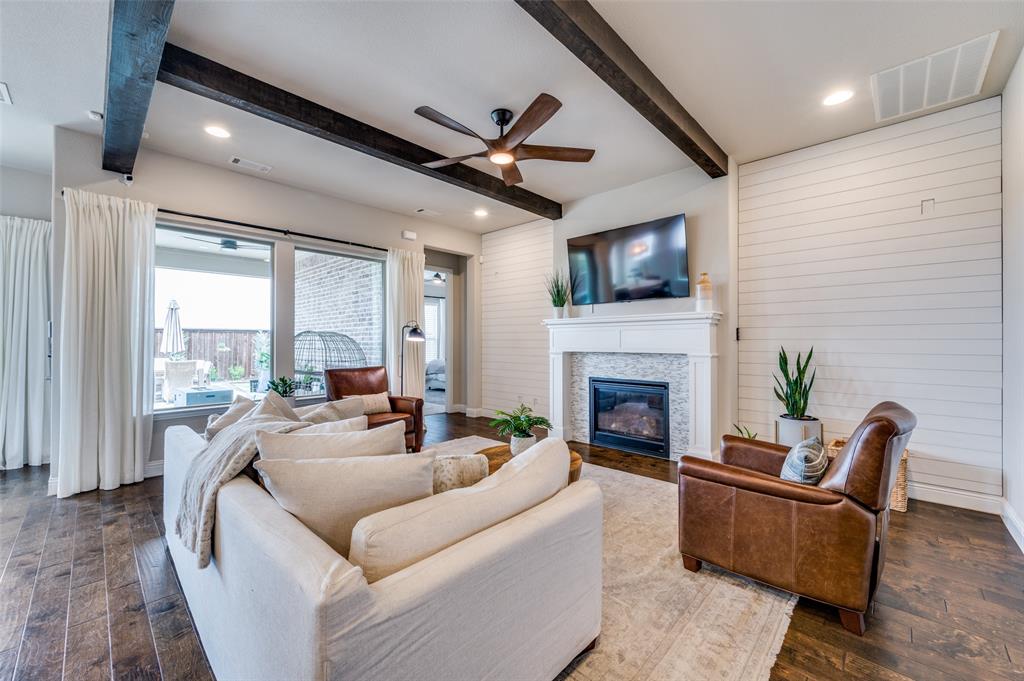 Mustang Lakes Ph One - Residential