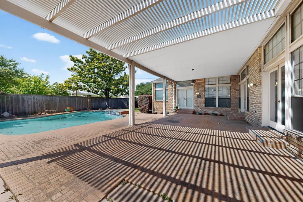 Regency Place - Residential