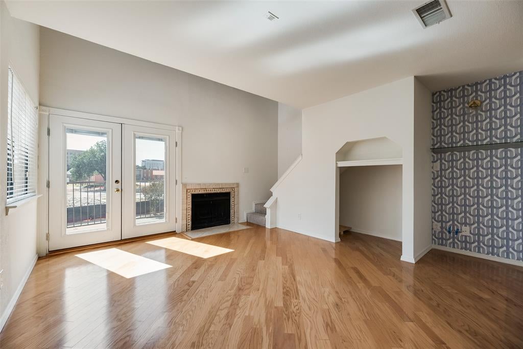 3121 Sondra Drive 201