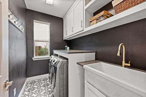 Tiny photo for 608 Stratford Drive, Southlake, TX 76092 (MLS # 21094027)