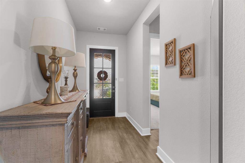 4121 Silver Spur Court