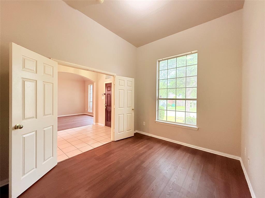 High Pointe Manor - Residential