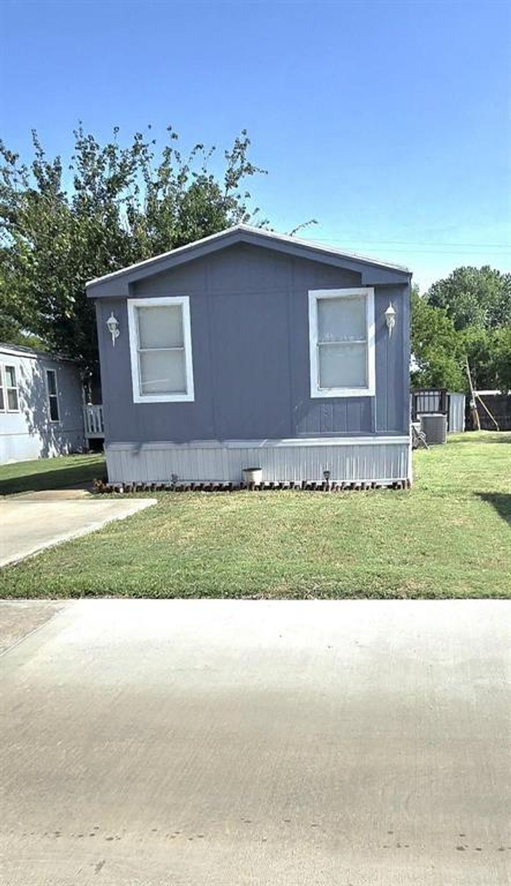 Photo of 4253 Sun Drive, Fort Worth, TX 76244 (MLS # 21251836)