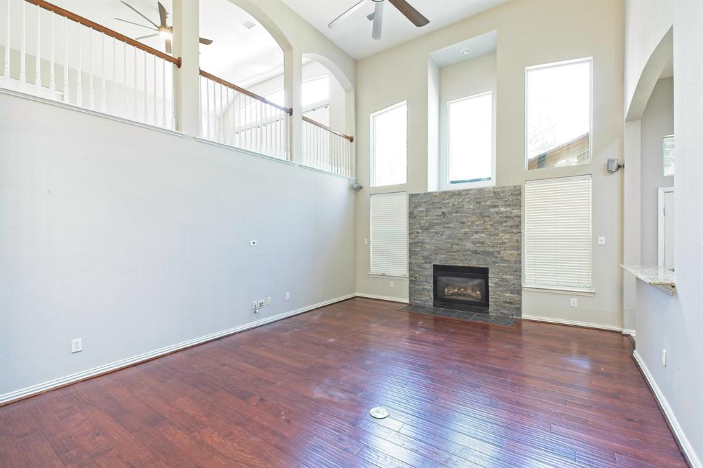 Dallas, Texas 75287, United States, 5 Bedrooms Bedrooms, ,3 BathroomsBathrooms,Residential,Pending,150102