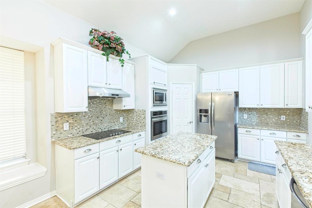 Dallas, Texas 75287, United States, 5 Bedrooms Bedrooms, ,3 BathroomsBathrooms,Residential,Pending,150102