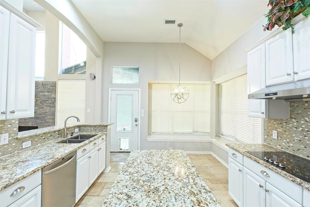 Dallas, Texas 75287, United States, 5 Bedrooms Bedrooms, ,3 BathroomsBathrooms,Residential,Pending,150102