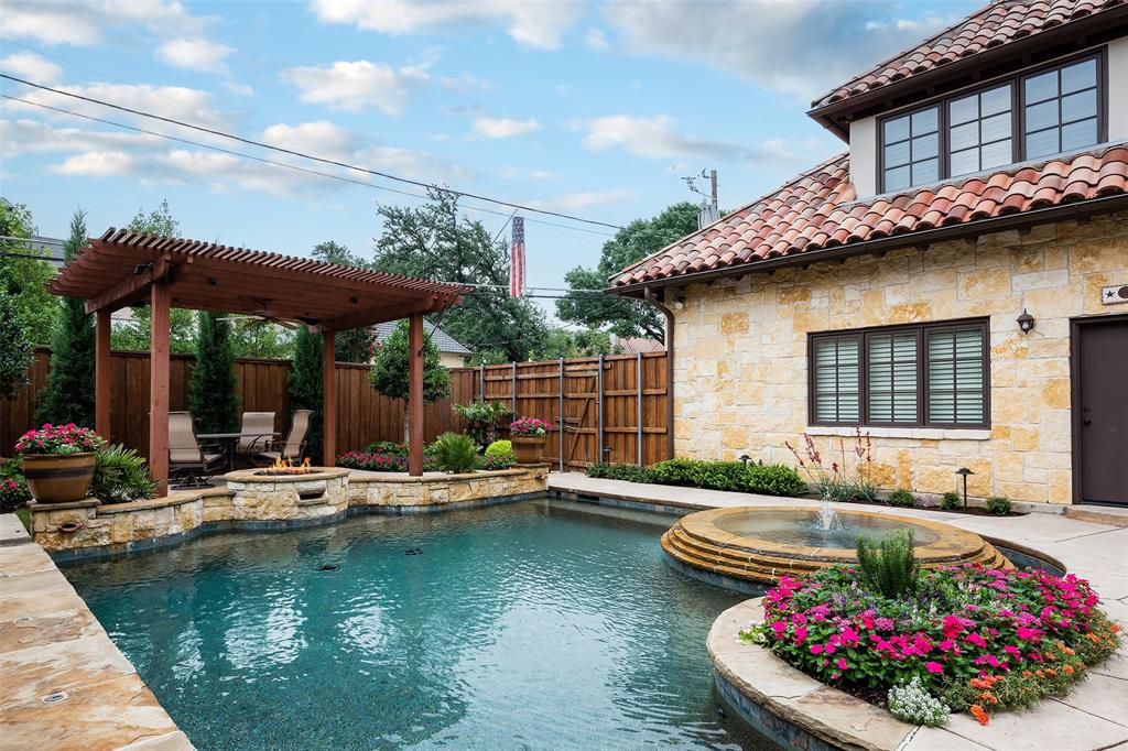 Pemberton - Residential