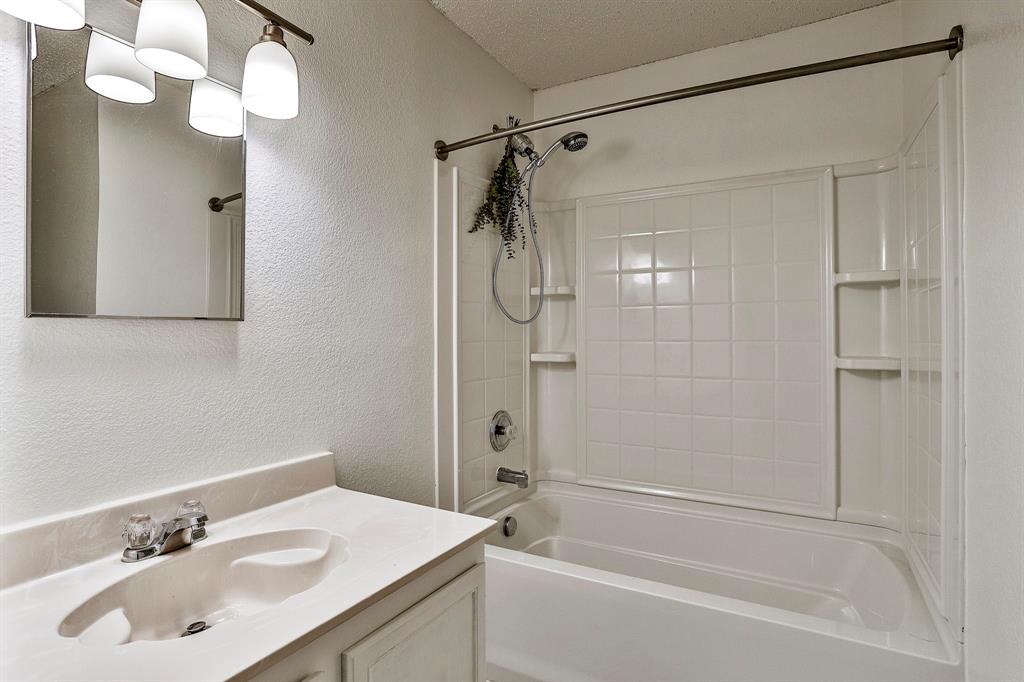 Harriet Creek Ranch Ph 3 - Residential Lease