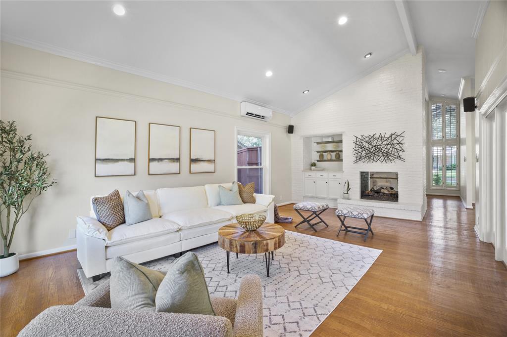 Country Club Estates - Residential