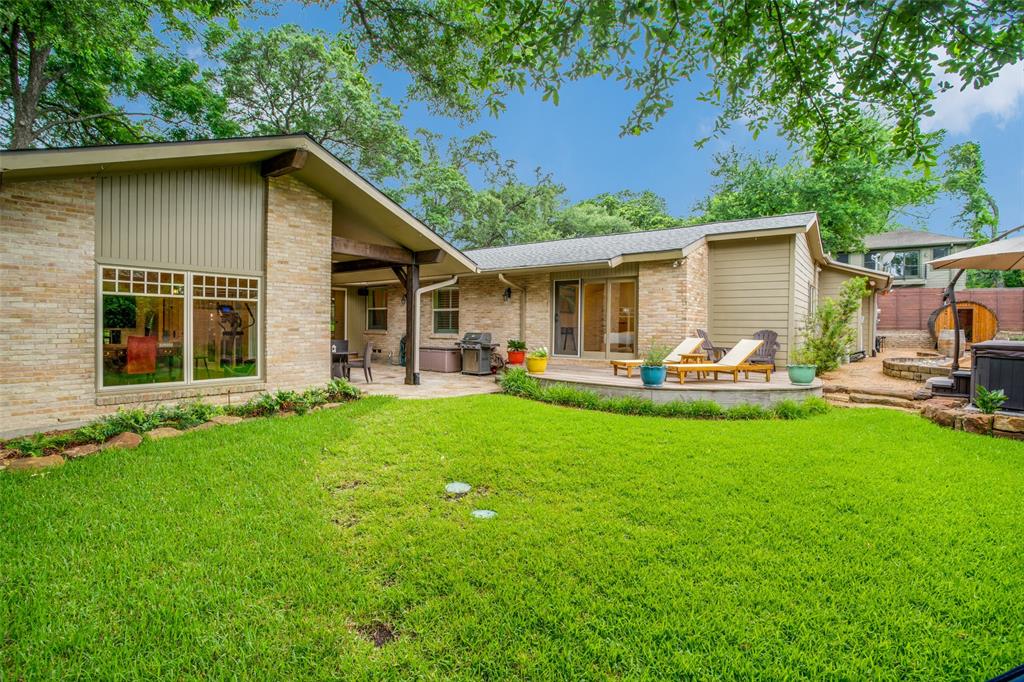 Country Club Estates - Residential