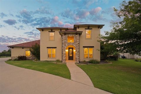 Photo of 1200 Eagle Glen Pass, Gunter, TX 75058 (MLS # 21334576)
