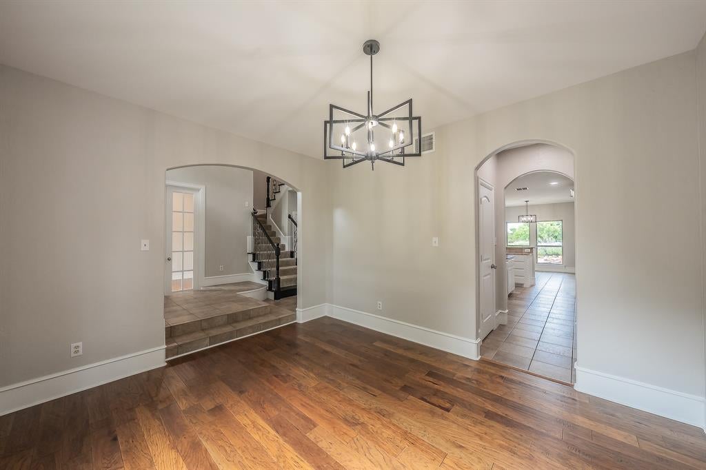 275 Savannah Hill