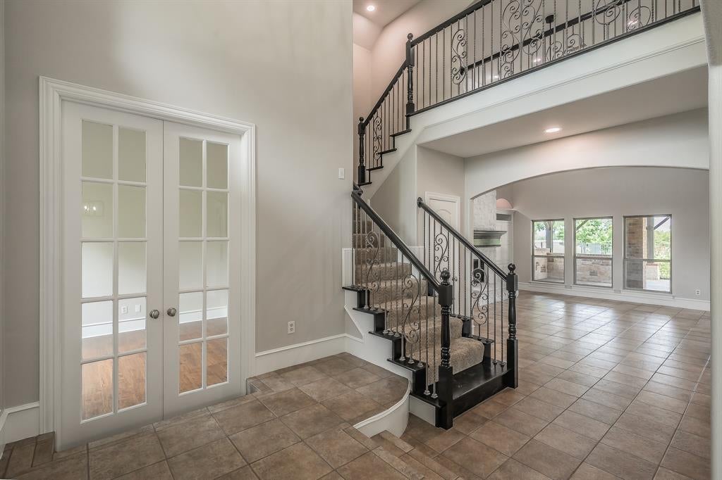 275 Savannah Hill