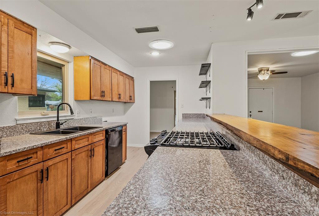 Woodcrest - Residential