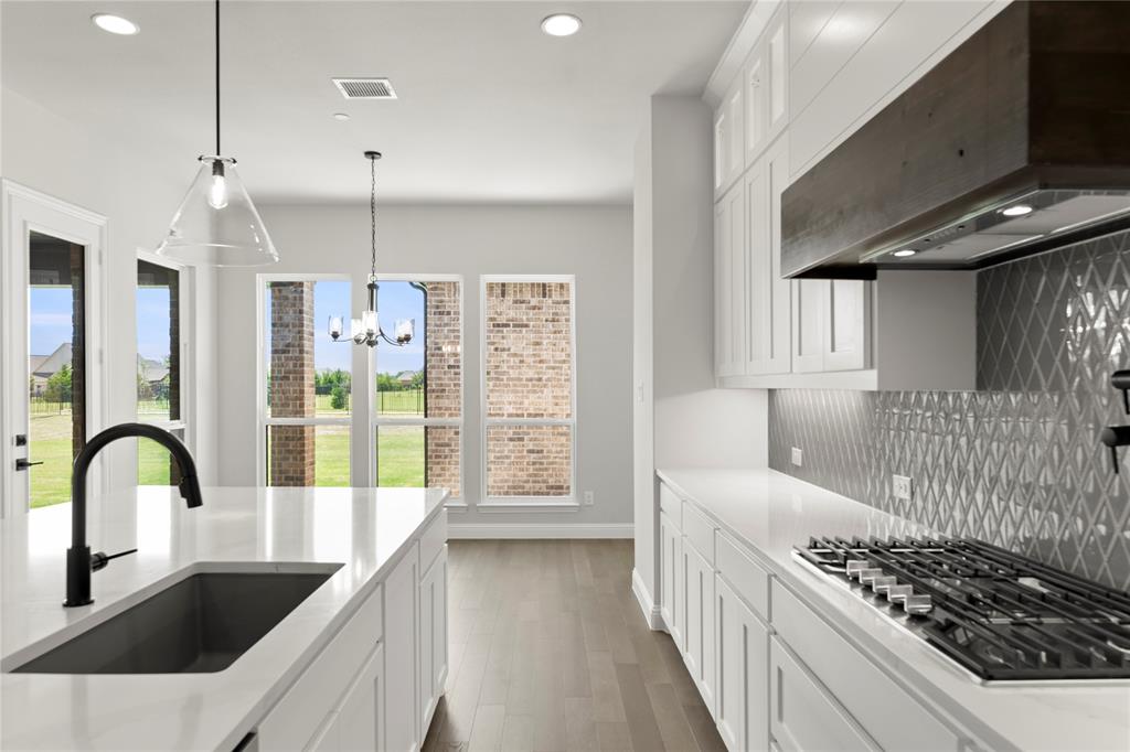 Las Brisas at Stoney Creek - Residential