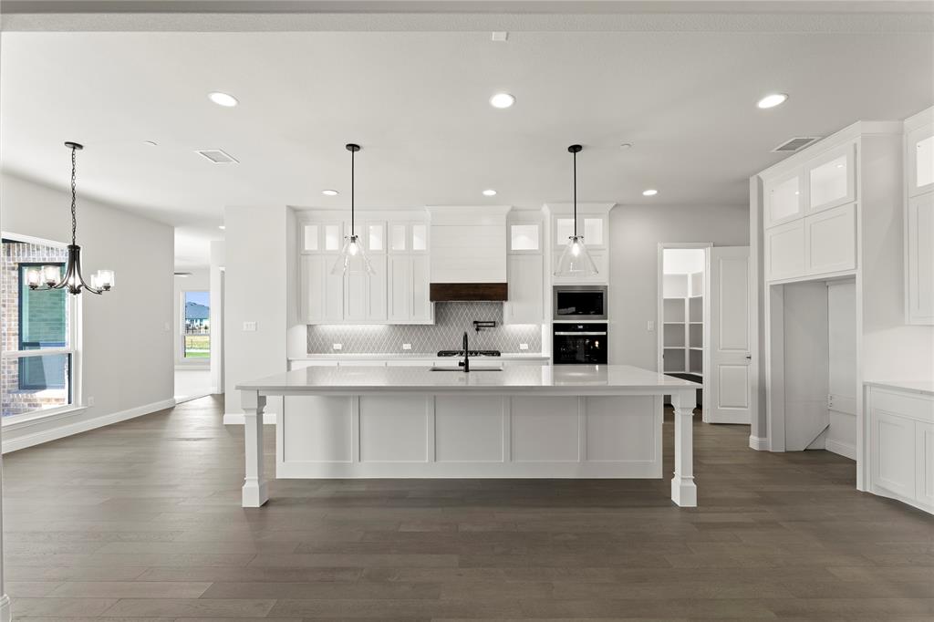 Las Brisas at Stoney Creek - Residential