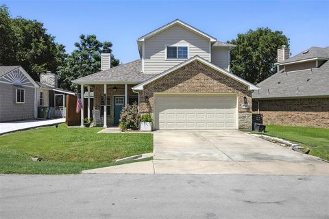 4520 N Shore Drive The Colony TX 75056