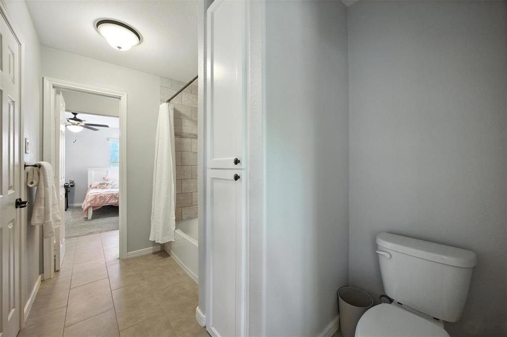 Garza Lake Estates - Residential