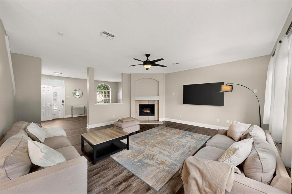 2305 Sumac Court