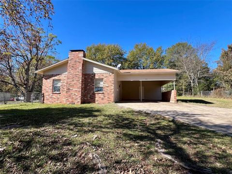 A home in Mineola