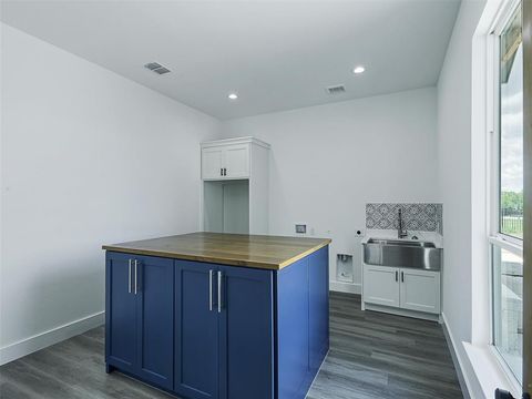 Tiny photo for 308 Ryker Lane, Gunter, TX 75058 (MLS # 21200846)