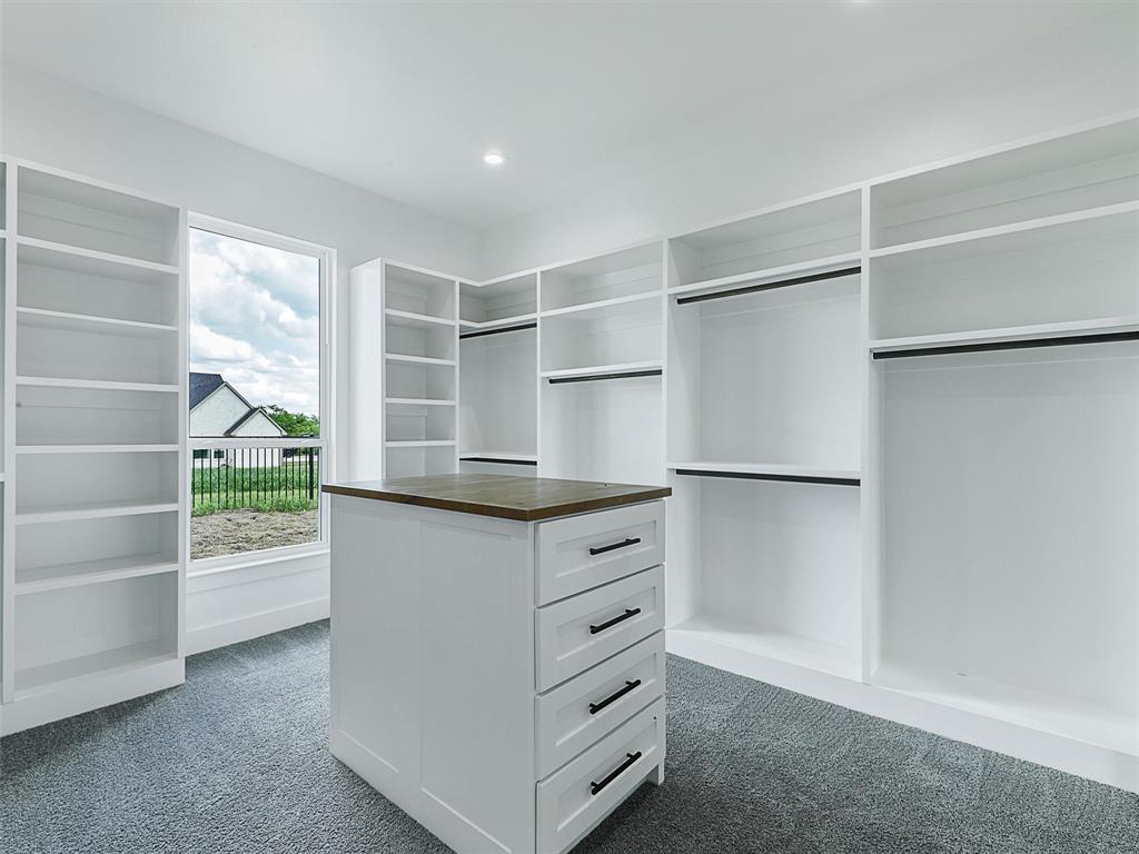 Deer Crossing - Residential