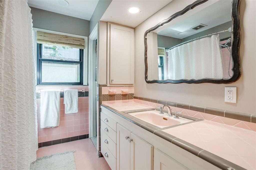 Ridglea Hills Add - Residential