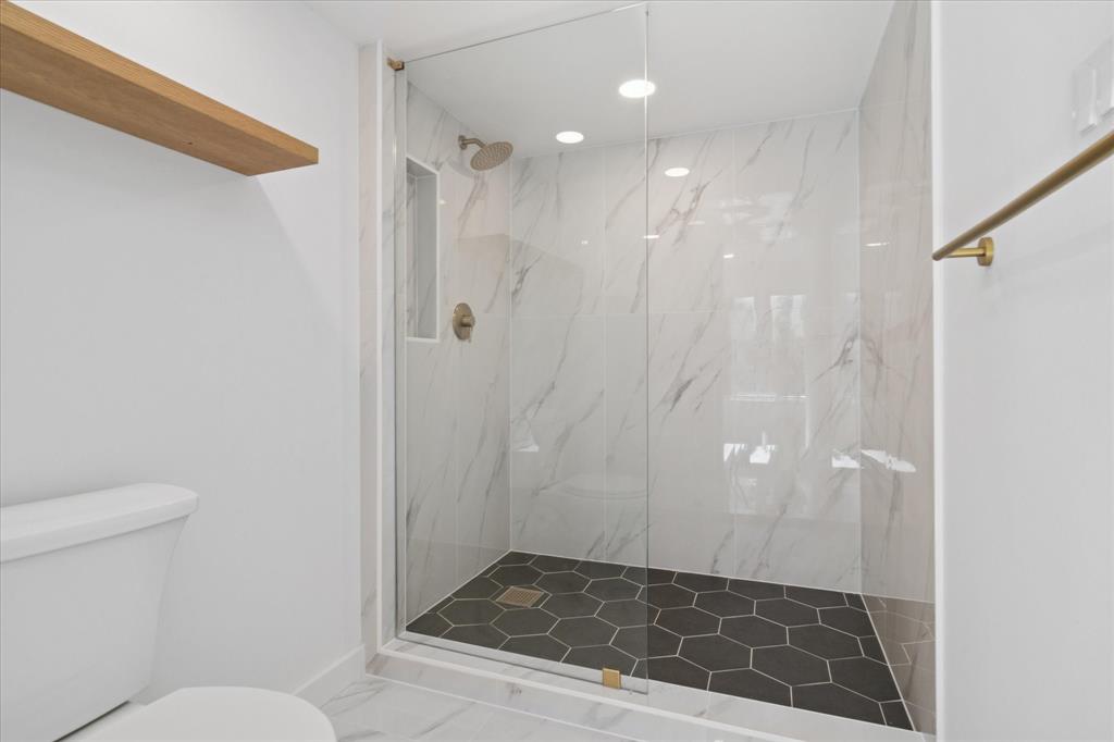 Prestonwood - Residential Lease