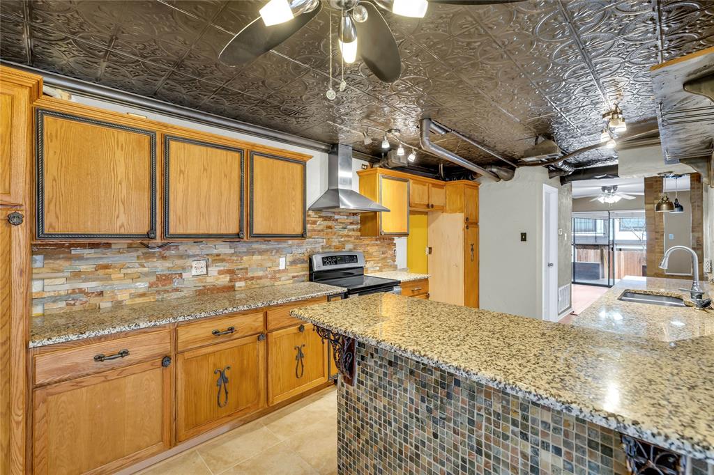 Oakbrook On The Lake - Residential