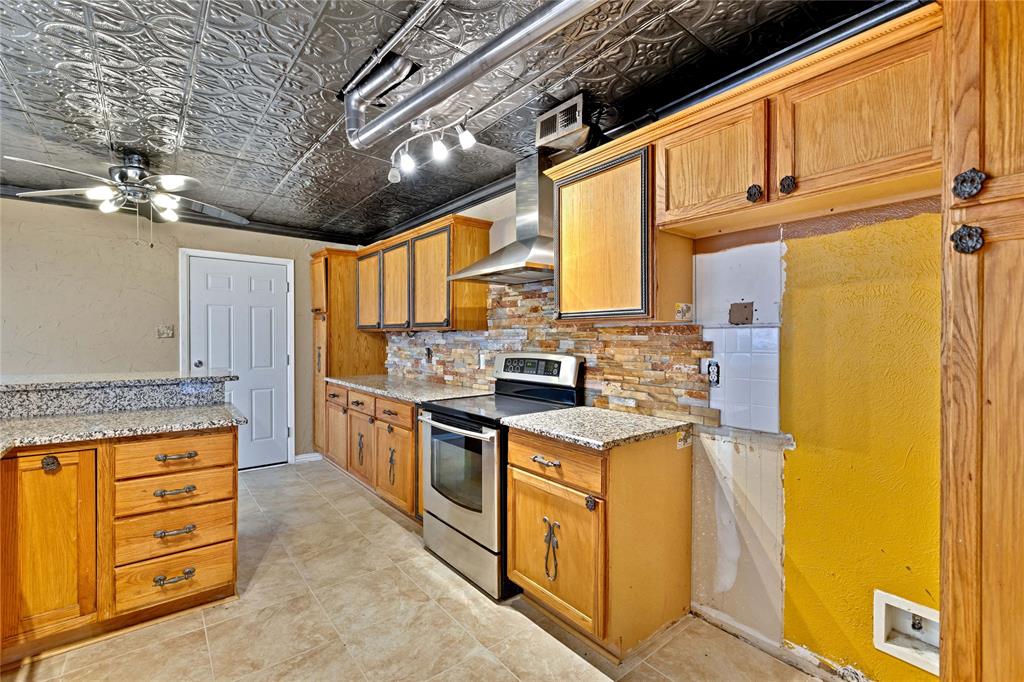 Oakbrook On The Lake - Residential