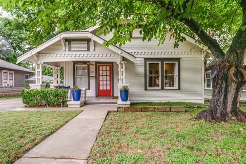 819 Parkview Avenue Dallas TX 75223