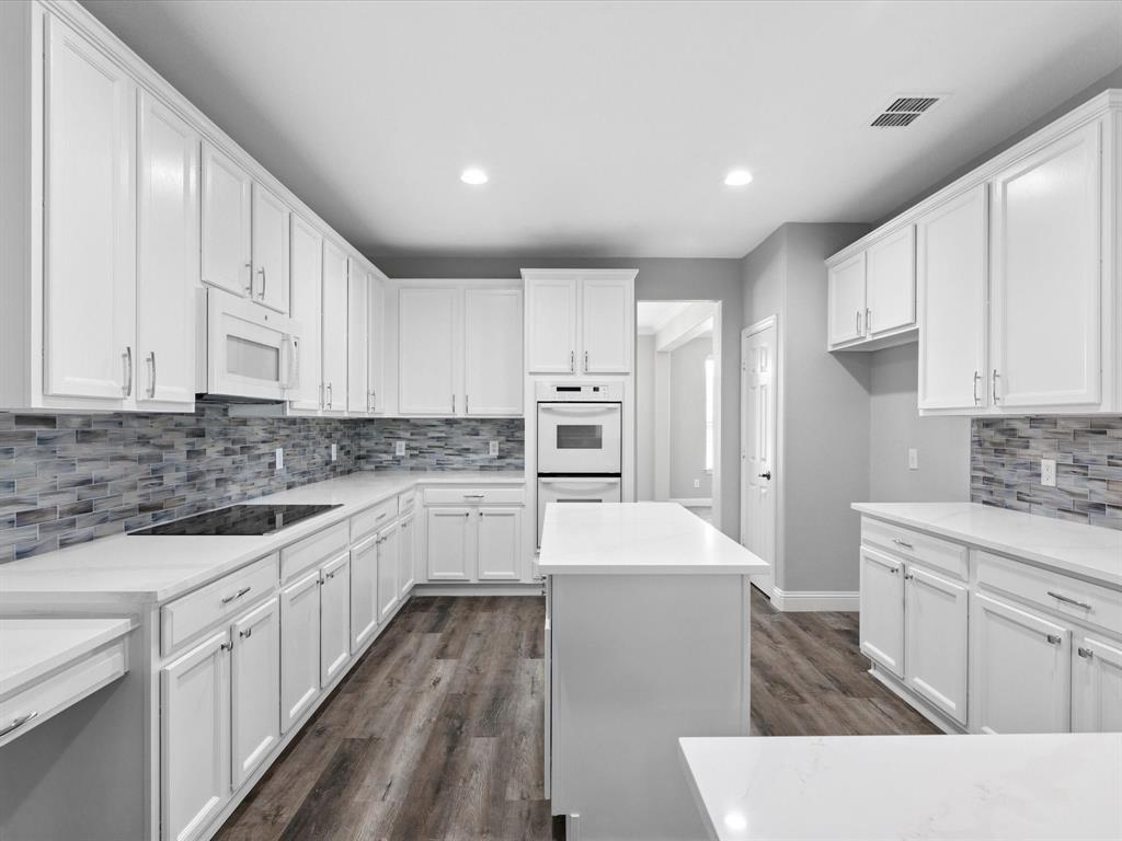 3420 Woodheights Court