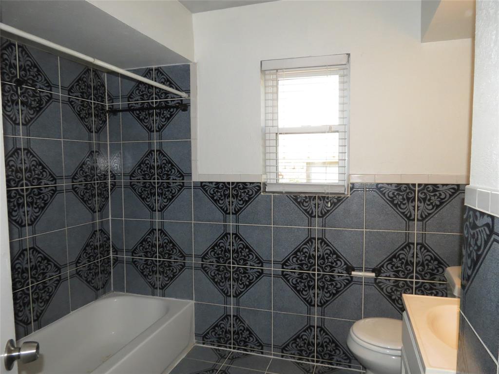 Lochwood Add Instl 03 - Residential Lease