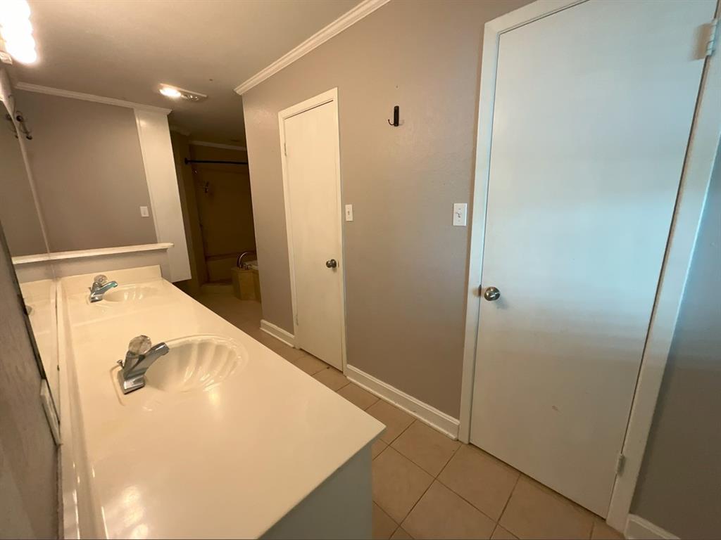 Nacogdoches County School Land - Residential Lease