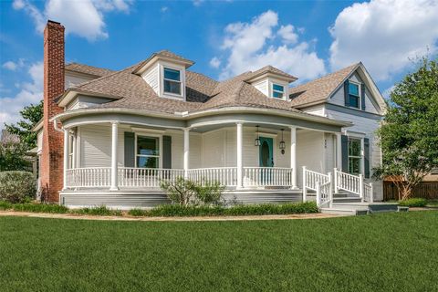 428 E Wall Street Grapevine TX 76051