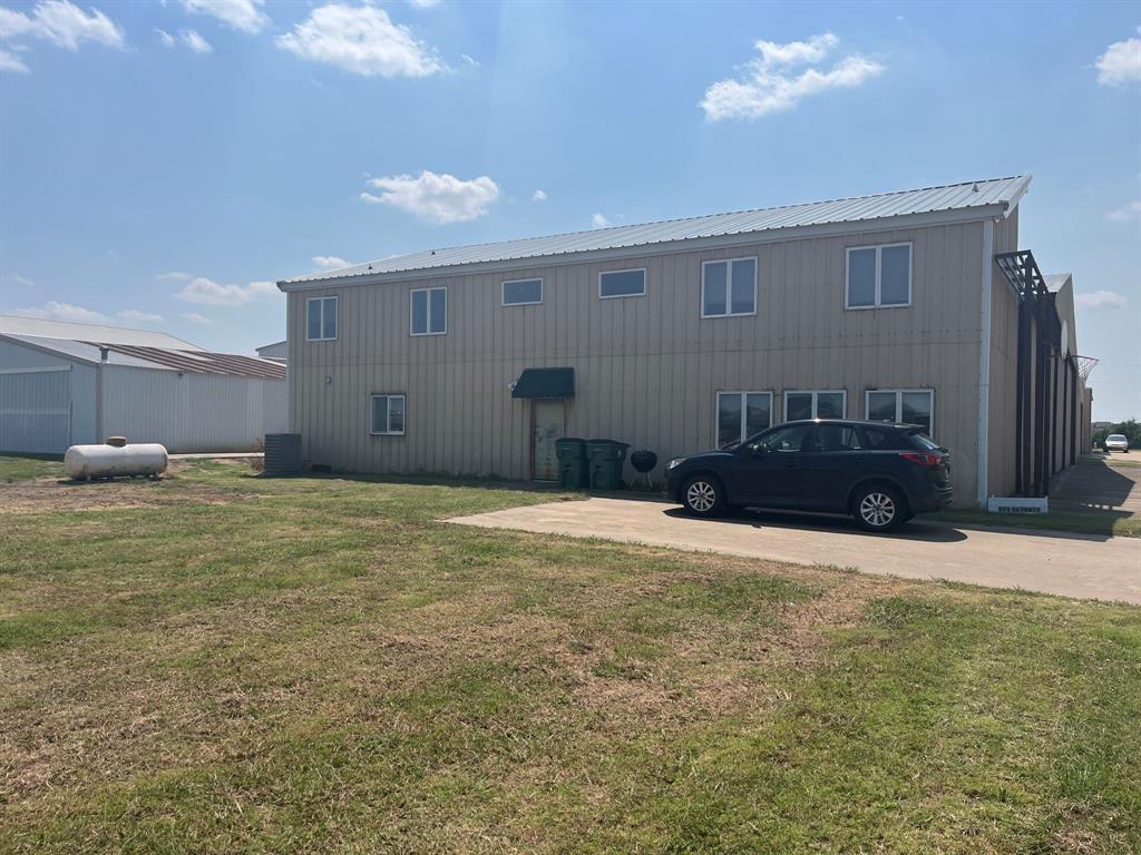 AERO COUNTRY ESTATES - Commercial Sale