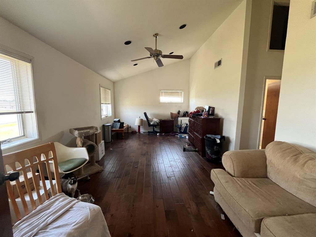 AERO COUNTRY ESTATES - Commercial Sale