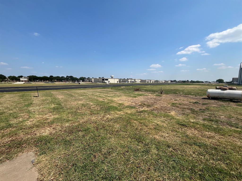 AERO COUNTRY ESTATES - Commercial Sale