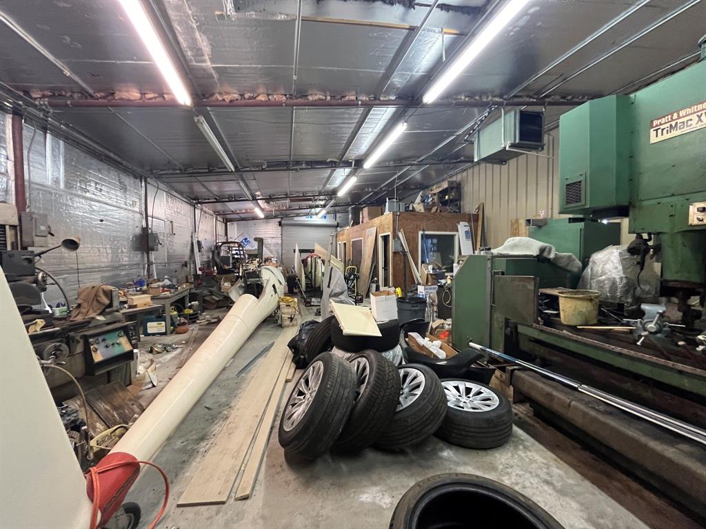 AERO COUNTRY ESTATES - Commercial Sale