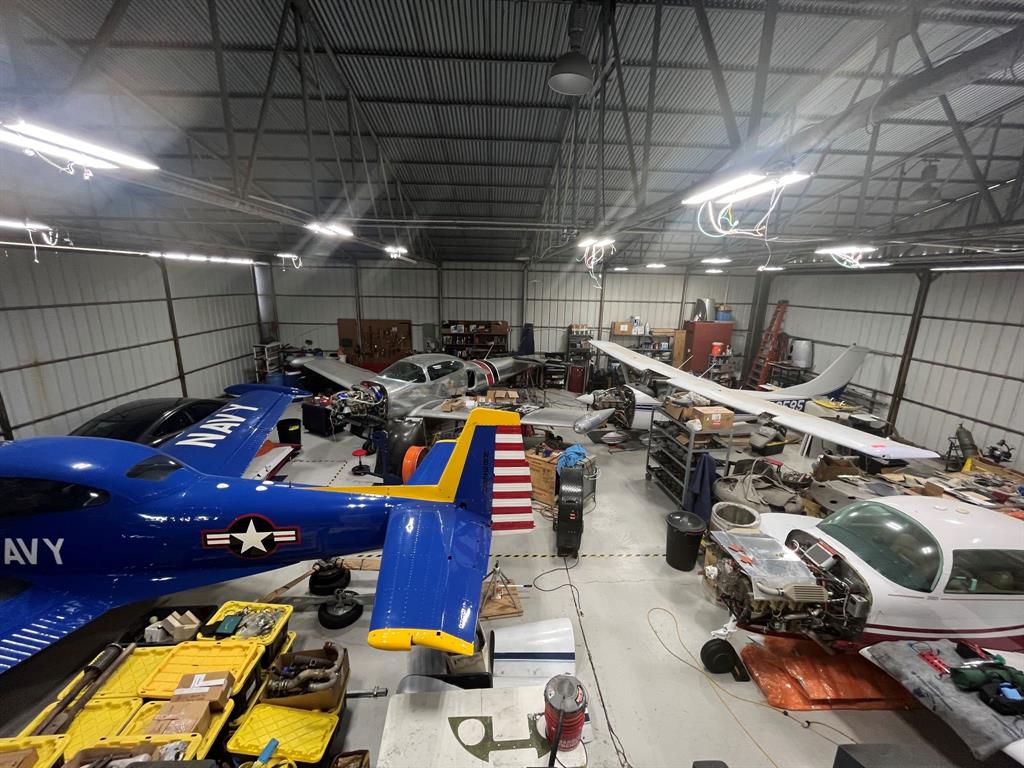 AERO COUNTRY ESTATES - Commercial Sale