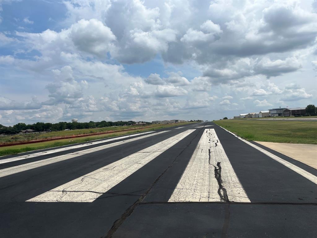 AERO COUNTRY ESTATES - Commercial Sale