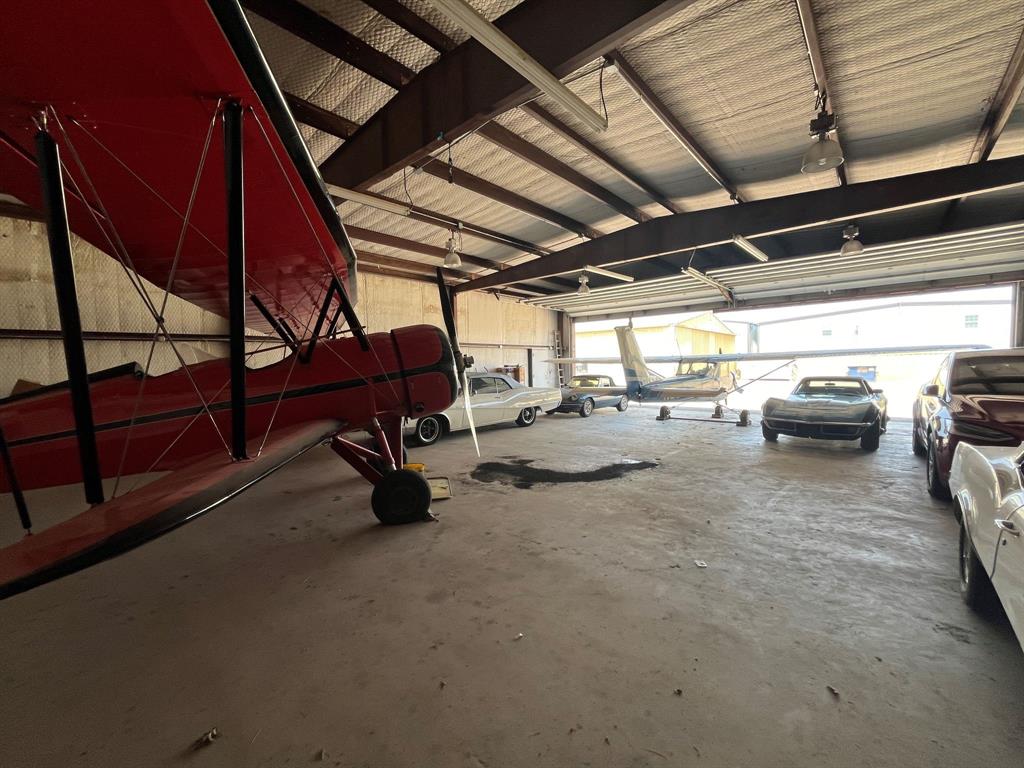 AERO COUNTRY ESTATES - Commercial Sale