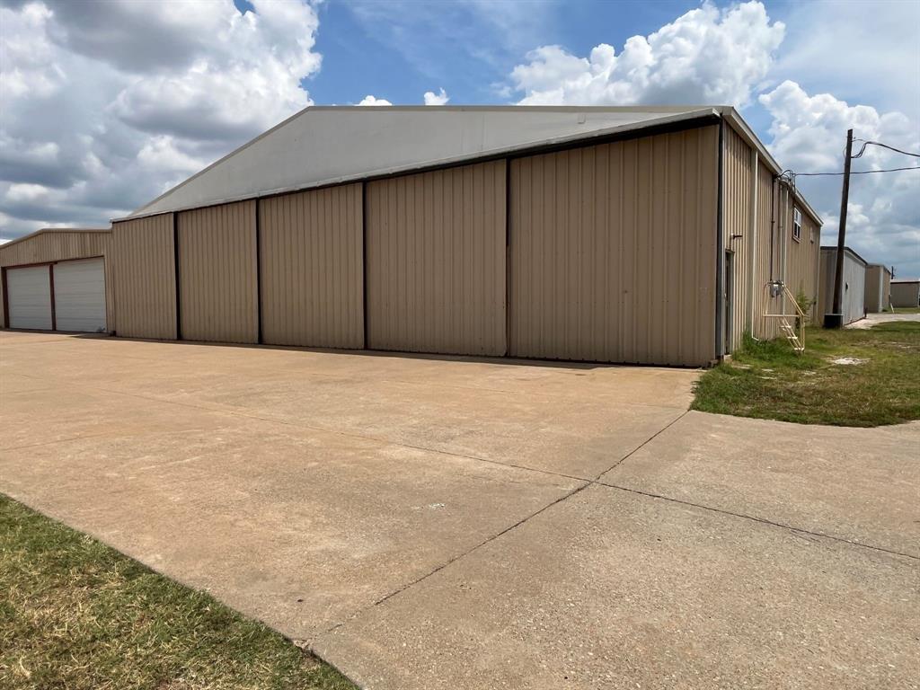 10015 Jungmeister Lane