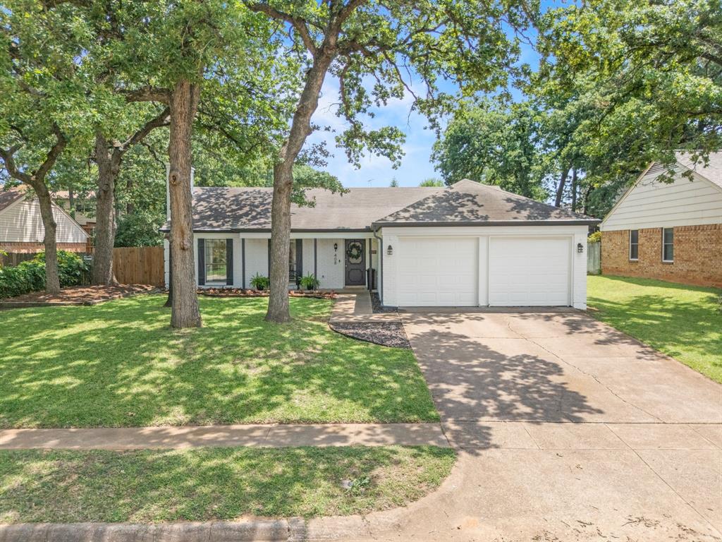 408 Thorn Wood Drive