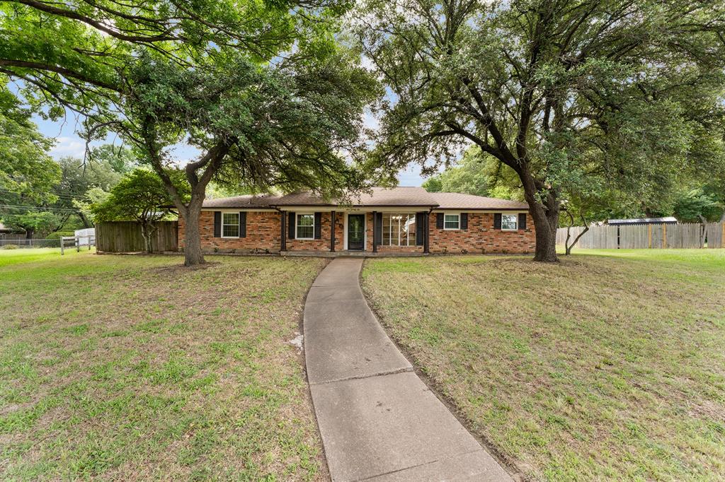 426 Brook Hollow Circle