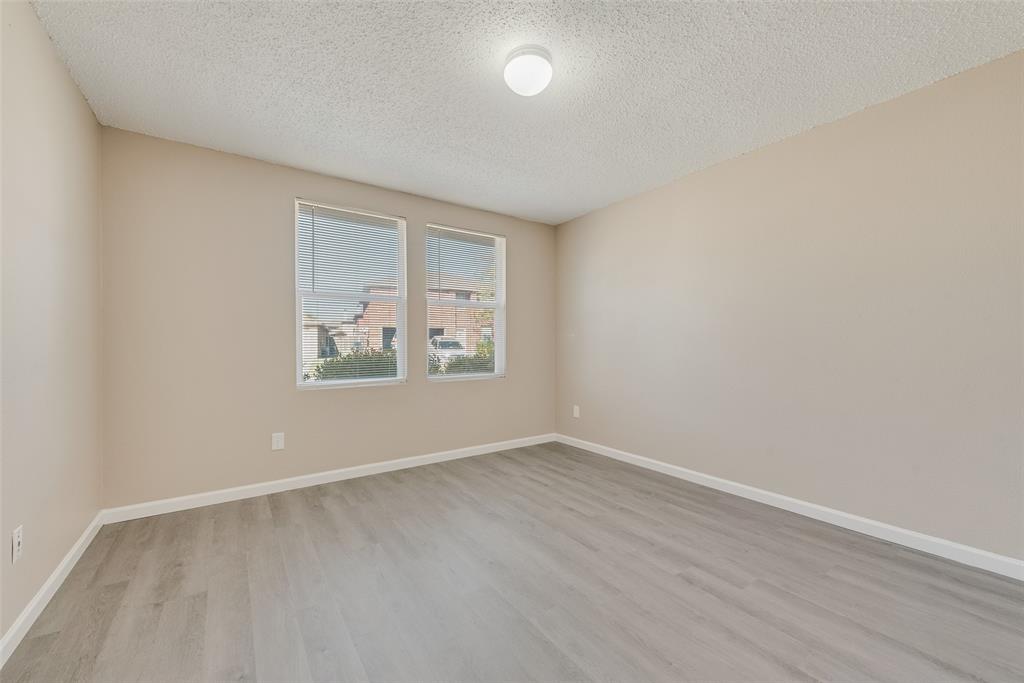 Harris Crossing Ph I - Residential Lease