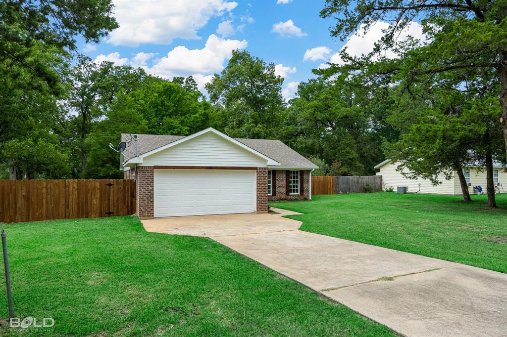 Shreveport, Louisiana 71107, United States, 3 Bedrooms Bedrooms, ,2 BathroomsBathrooms,Residential,Contingent,50991